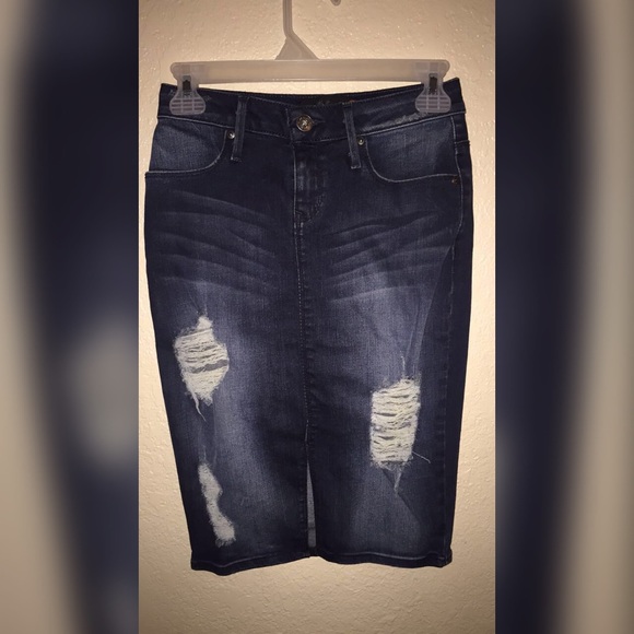 GUESS Denim Skirt - Picture 1 of 5